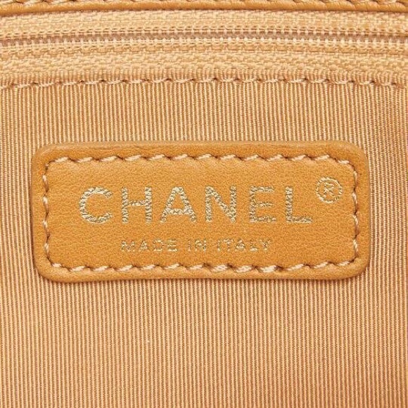 ❌SOLD❌Chanel Calfskin Medium Cerf Tote Beige GHW - Picture 10 of 10